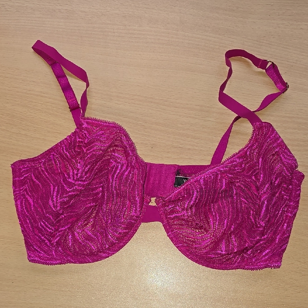 Vicrorias secret 36DDD unlined demi bra